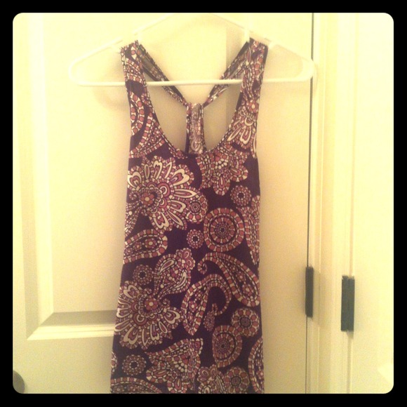 Purple scoop neck tank top