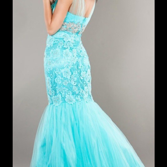JOVANI PROM DRESS - Picture 3 of 4