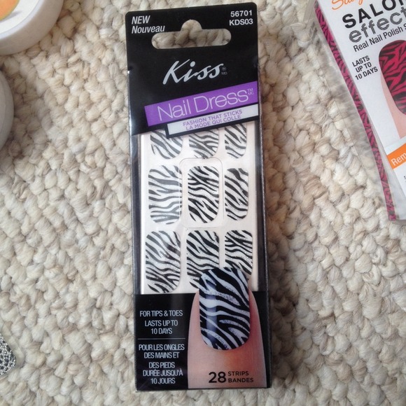 Nail bundle! - Picture 3 of 4