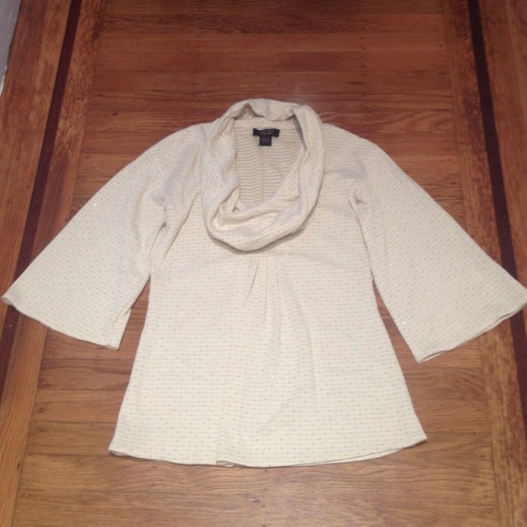 ⛔️SOLD! Cream with gold dots cowl neck shirt - Picture 2 of 3