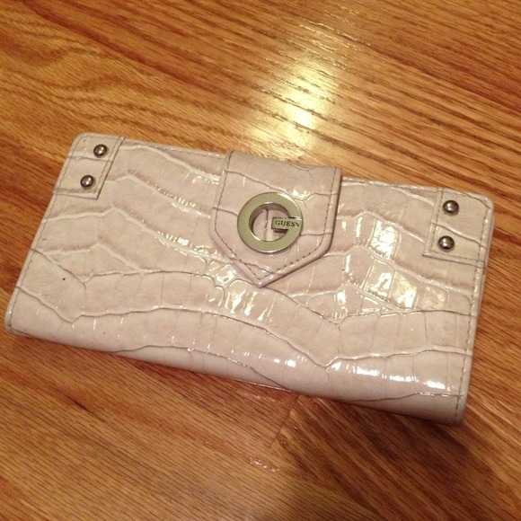 Guess wallet-RESERVED!!