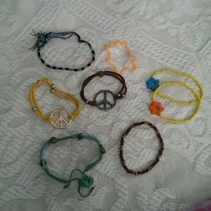 Braclets