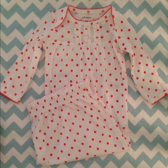 Closed bottom pajama onesie, baby girl, never used