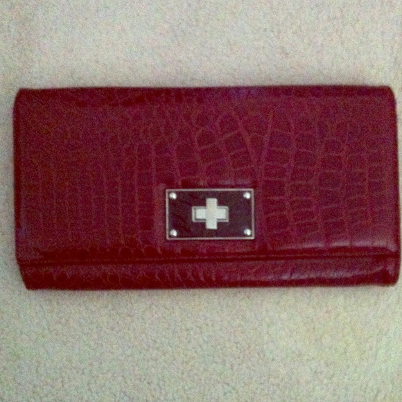Forever 21-- Burgundy clutch