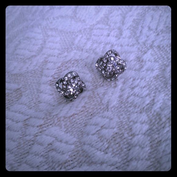 Ear rings - Picture 1 of 1