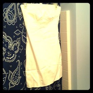 White strapless dress