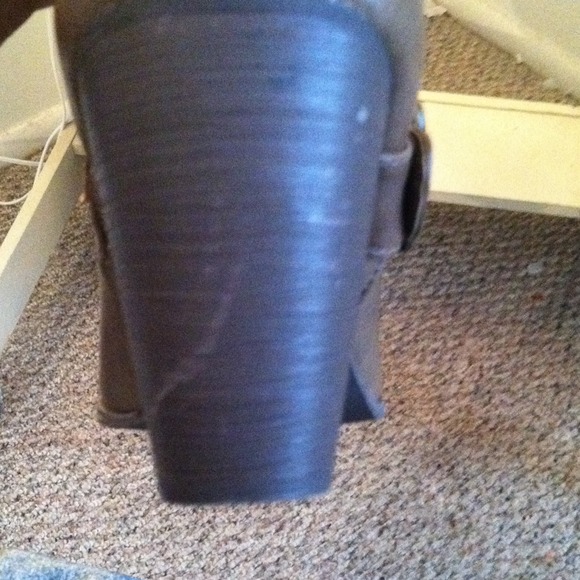 ❌SOLD❌Brown ankle boots! - Picture 2 of 3