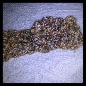 Knitted earwarmer