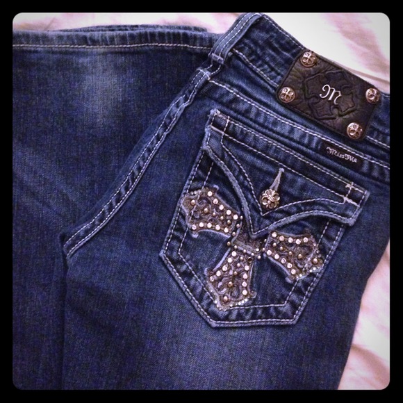 💯NEWLY ADDED💯 Miss Me Jeans
