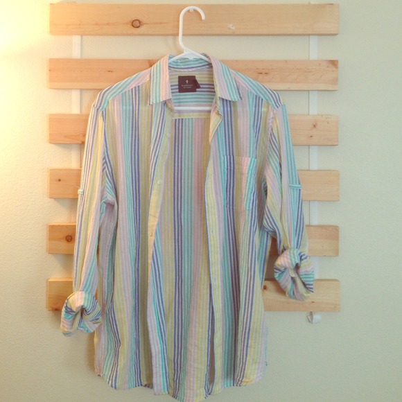 🚫SOLD🚫 Urban Outfitters Buttondown