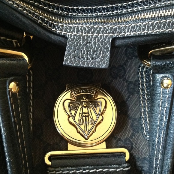 More pictures of GUCCI Bag SOLD SORRY!,,