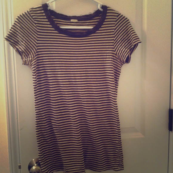 Crew neck tee