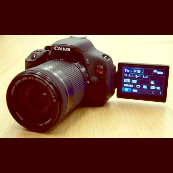 looking for Canon t3i