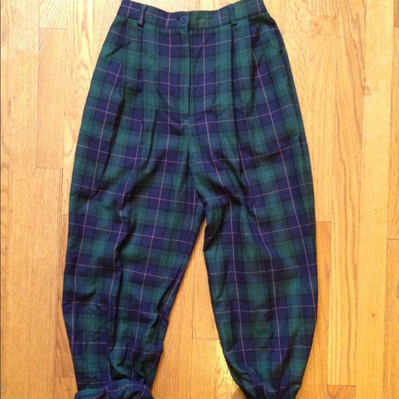 Vintage high waisted plaid/tartan pants.