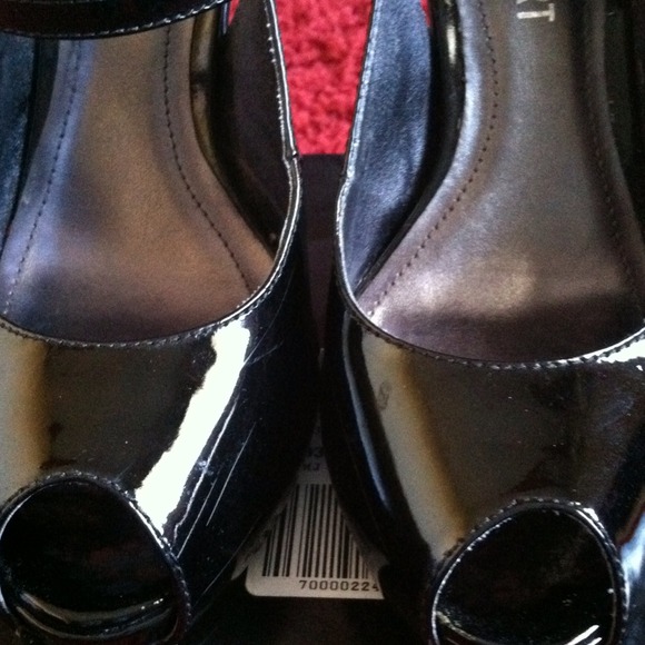 ⭐SOLD⭐ - Picture 2 of 4