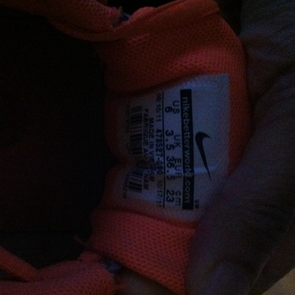 Nike Dispute - Picture 3 of 4