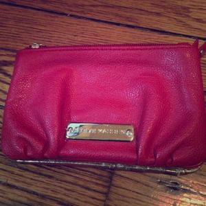 Red wallet!