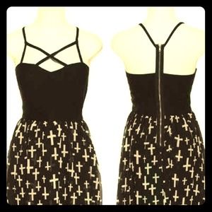 Trixxi cross flowy dress all sizes 3,5,7,9,11,13