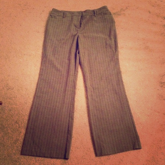 NWOT, Apt. 9, beautiful fit & flare, grey pants!