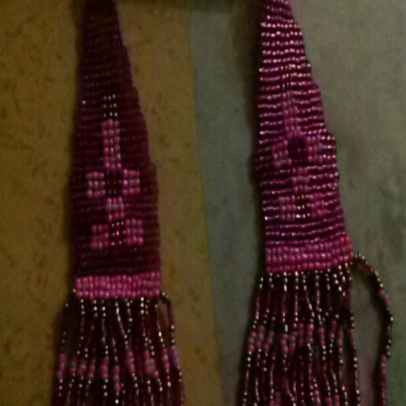 Necklace - Picture 2 of 2