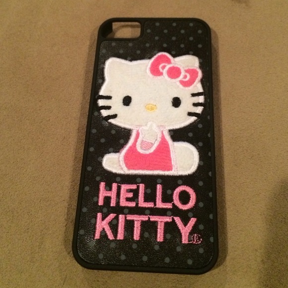 Sold!! 3 iPhone 4/4s cases. Hello kitty! - Picture 2 of 4