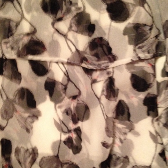 WHITE HOUSE BLACK MARKET Strapless Ruffle Dress - Picture 4 of 4