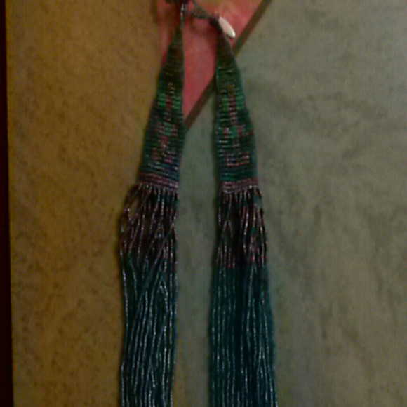 Necklace - Picture 2 of 2