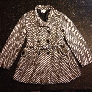 Black and White Patterned Winter Jacket 🌹