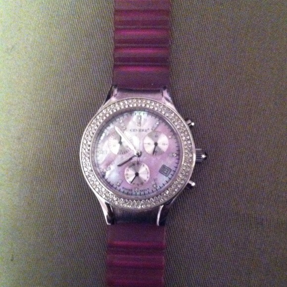 Lavender cenere watch with diamonds around face