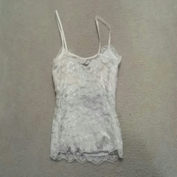 White lace top - Picture 2 of 2