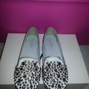 Like new Aldo flats sz6.5
