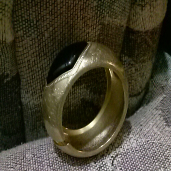 Bangle - Picture 2 of 2