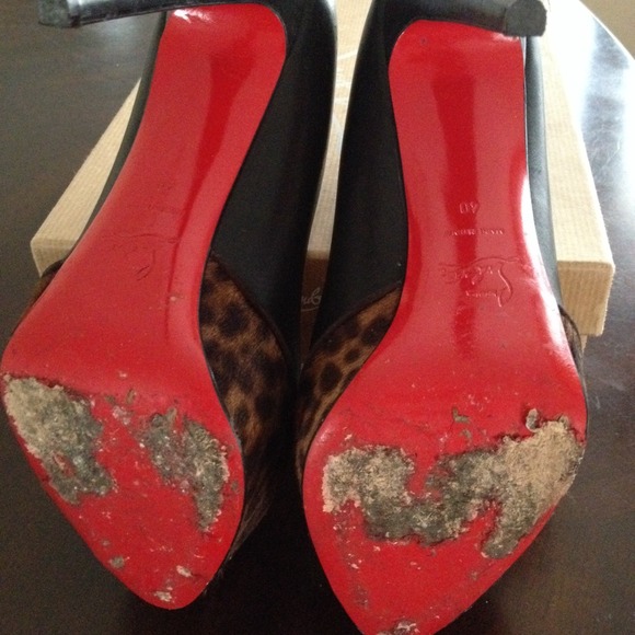 SOLD!!!!!!! Christian Louboutin Maddie - Picture 2 of 4