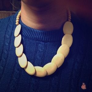 Wooden Beaded Necklace 🌹