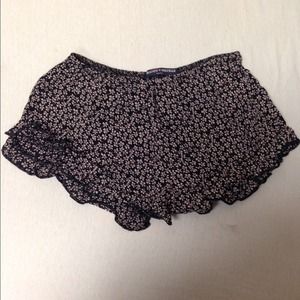 Brandy melville vodi shorts