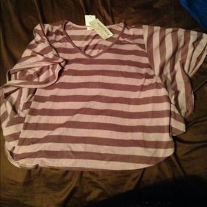 Flowy magenta/pink striped top.