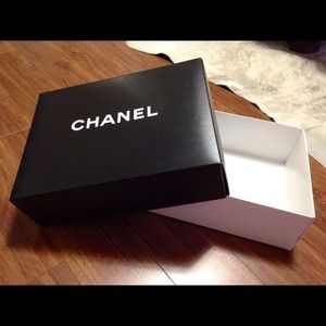 AUTHENTIC CHANEL BOX
