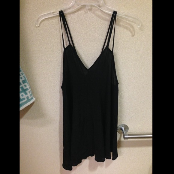 ❌❌SOLD❌❌Brandy melville black selda