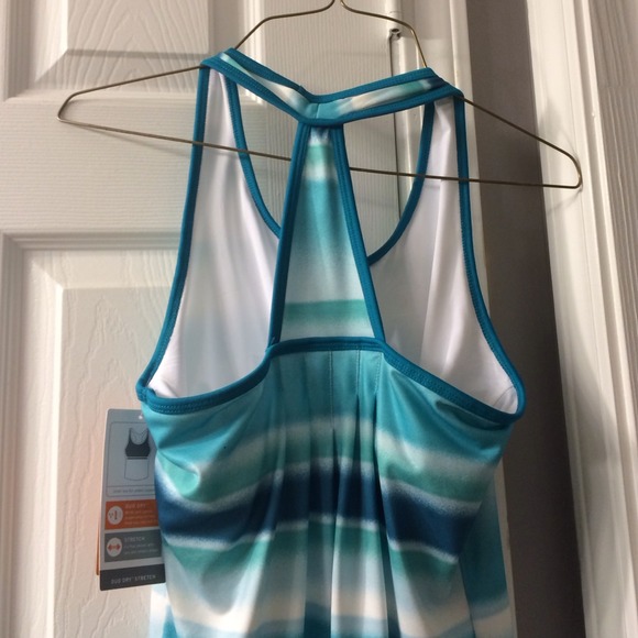 Work it top - Picture 2 of 3
