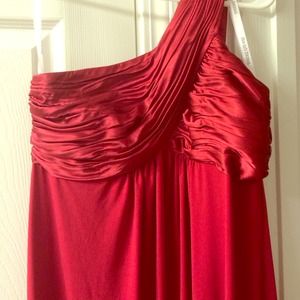 Very beautiful dress. Worn once at a wedding.