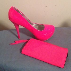 Neon pink shoes and clutch