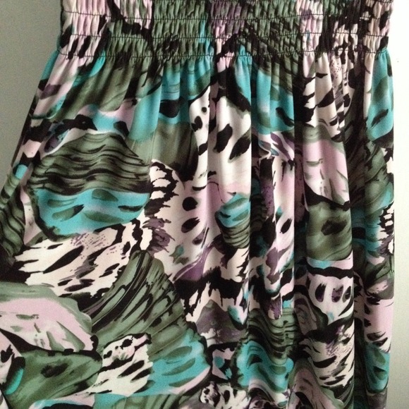 SOLD IN A BUNDLE 💥 - Picture 2 of 2