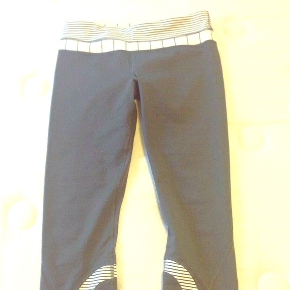 Lululemon Run Inspire Crops