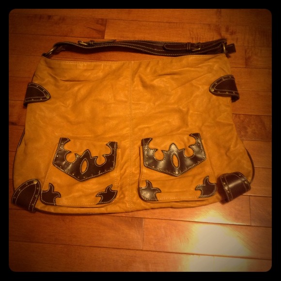 RAMPAGE Purse