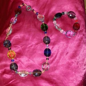 ⬇️ NWOT Large Jeweled Necklace & Bracelet Set