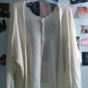 Brandy Melville Caroline Cardigan