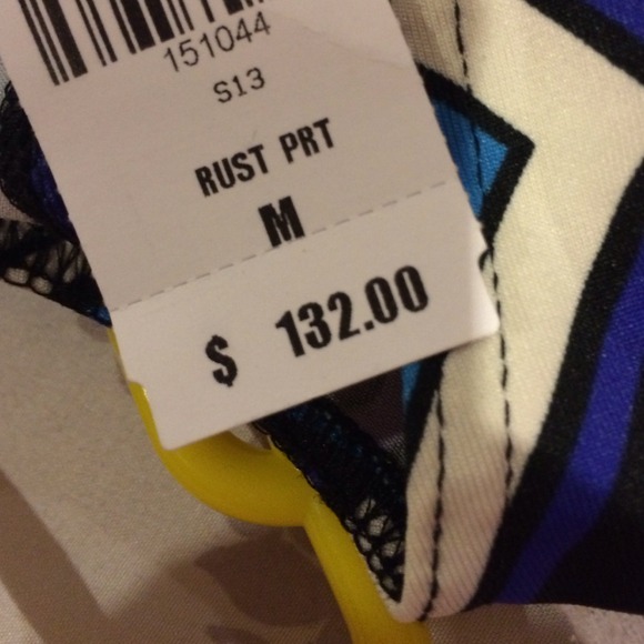 Lf crop top!!! Brand new w tags #I trade !!! - Picture 2 of 2