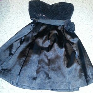 Semi-formal dress