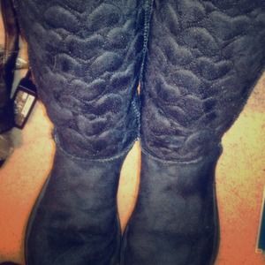 Black Heart Boots