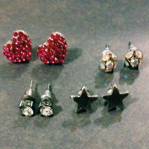Bundle silver & pink earings💕